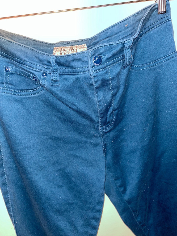 17/21 GREEN EXCLUSIVE DENIM LEGGINGS - Picture 4 of 5